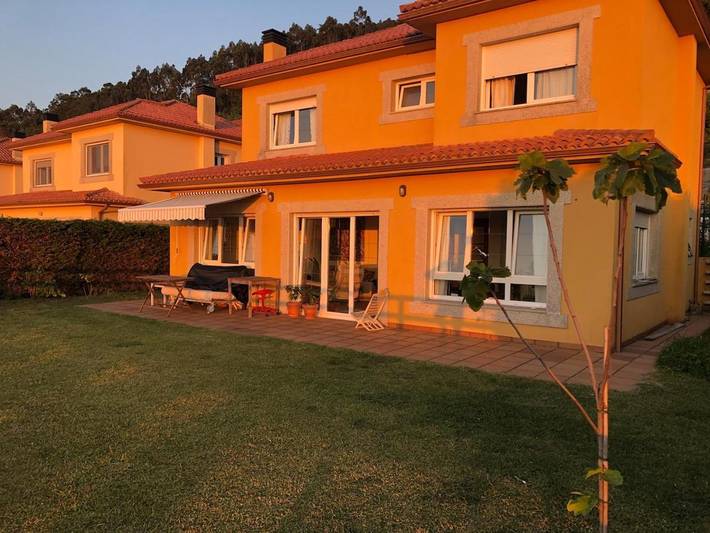 Casa rural para 8 personas, con terraza y vistas en Ferrol