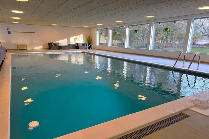 Ferienhaus für 16 Personen, mit Sauna und Garten sowie Terrasse