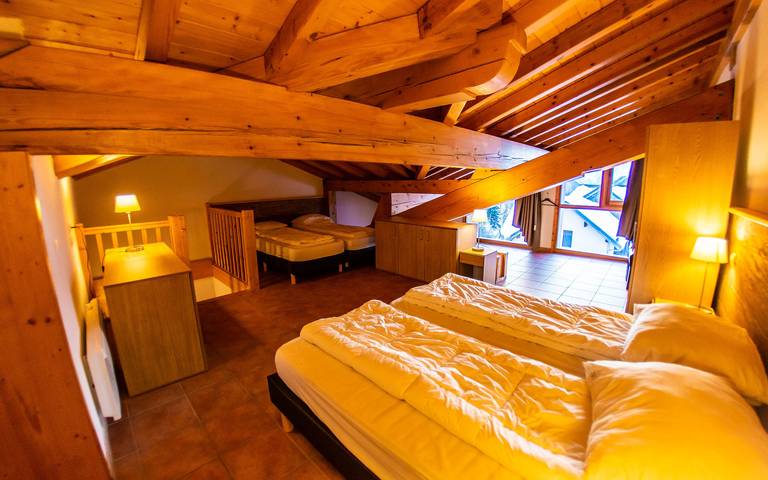 Villa France — Appartement de trois pièces + cabine pour 10 personnes in Saint-François-Longchamp 1650, Saint-François-Longchamp