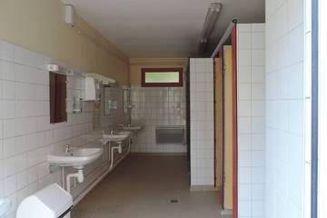 Camping pour 4 Personnes dans Rochechouart, Région de Rochechouart, Photo 3