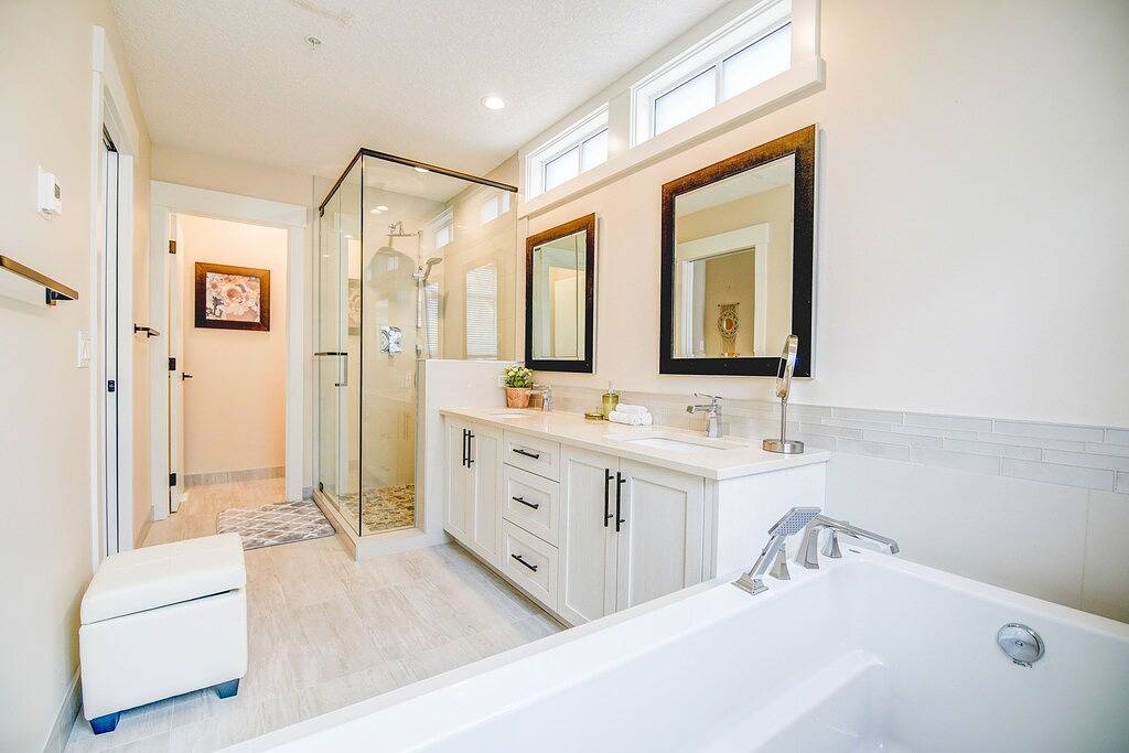 Mercer # 4, Neues modernes Luxusreihenhaus 4Br + 4. 5Bth in Canmore, Banff-Nationalpark