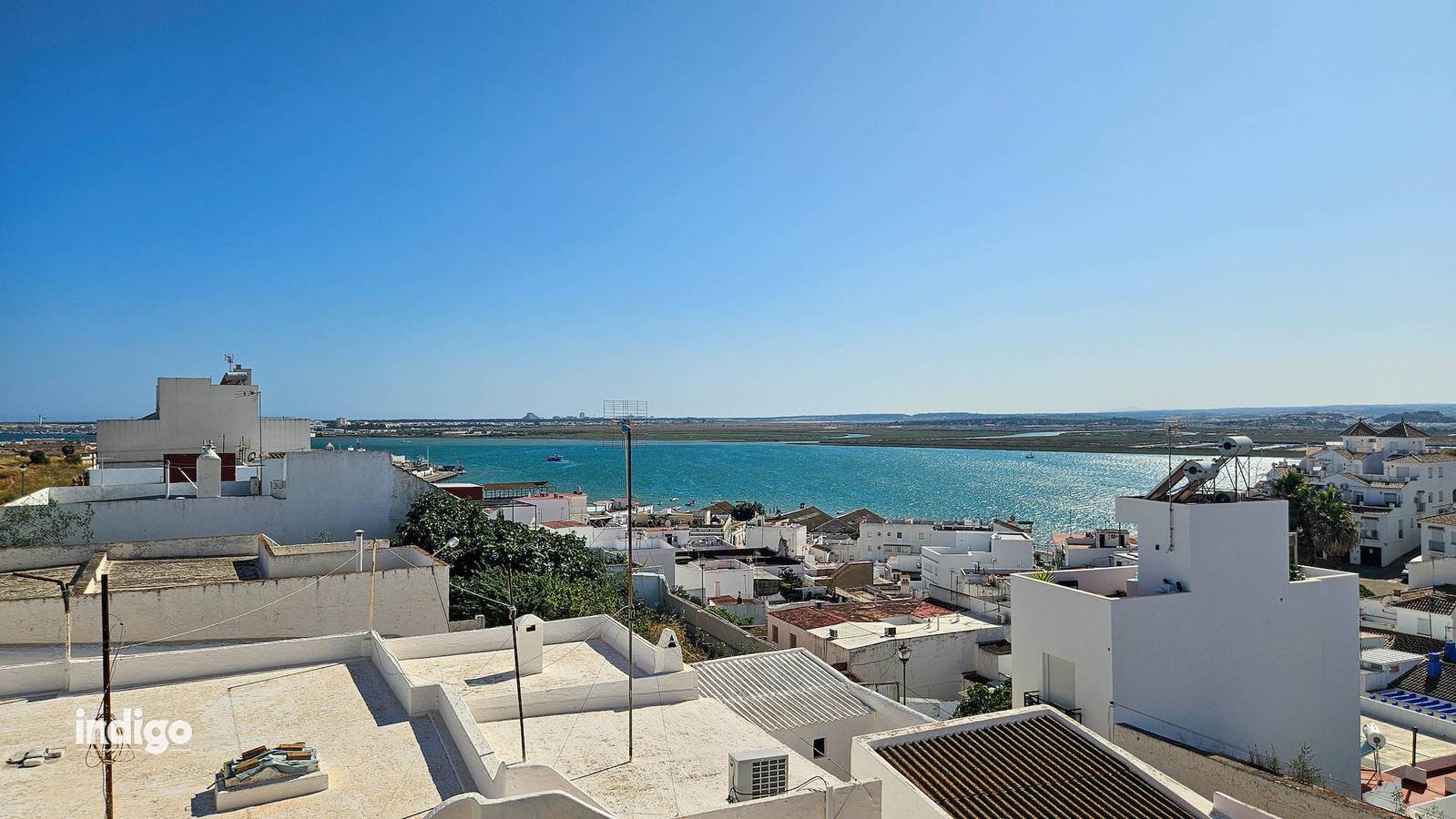 Ganze Wohnung, Ferienwohnung für 4 Personen mit Pool in Ayamonte, Costa de la Luz
