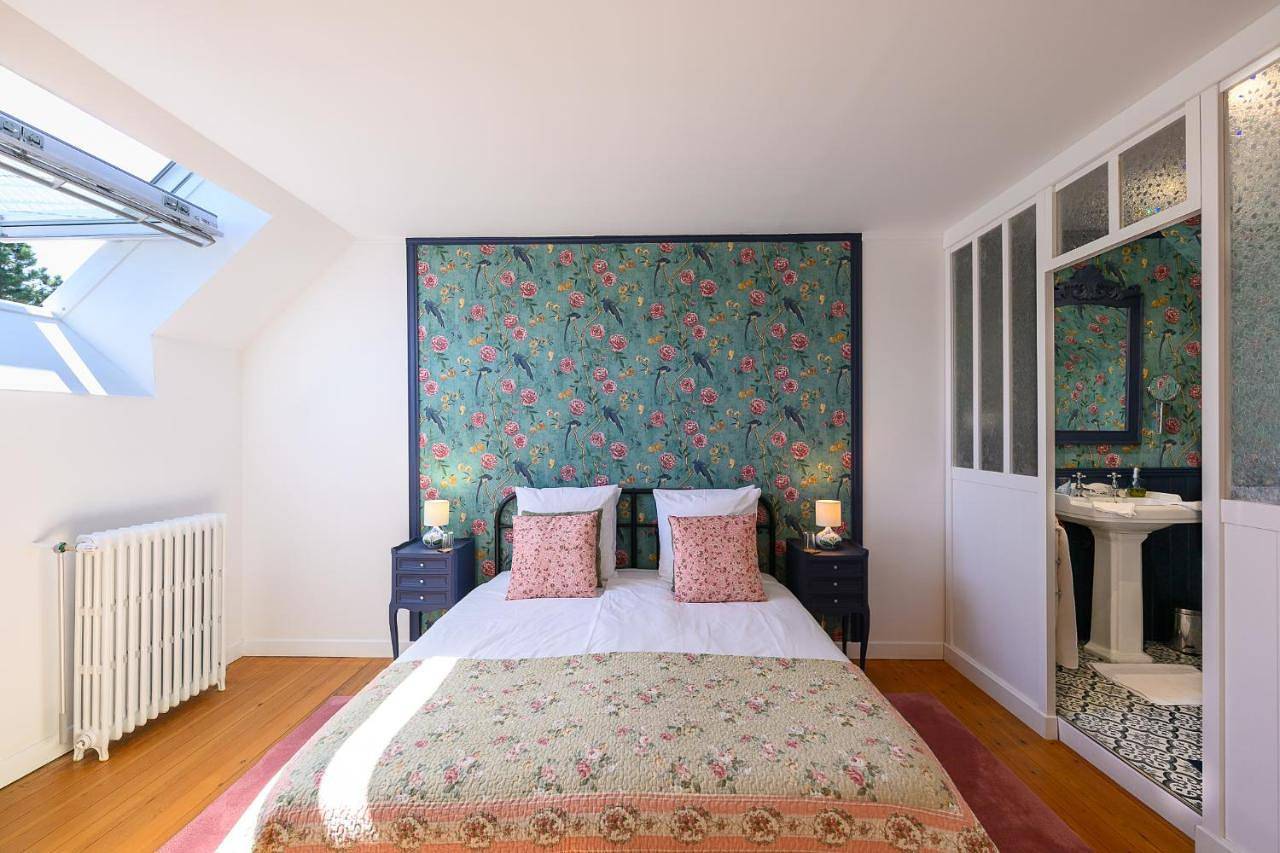 Double Room with Private Bathroom in Saint-Pierre-Église, Région de Cherbourg