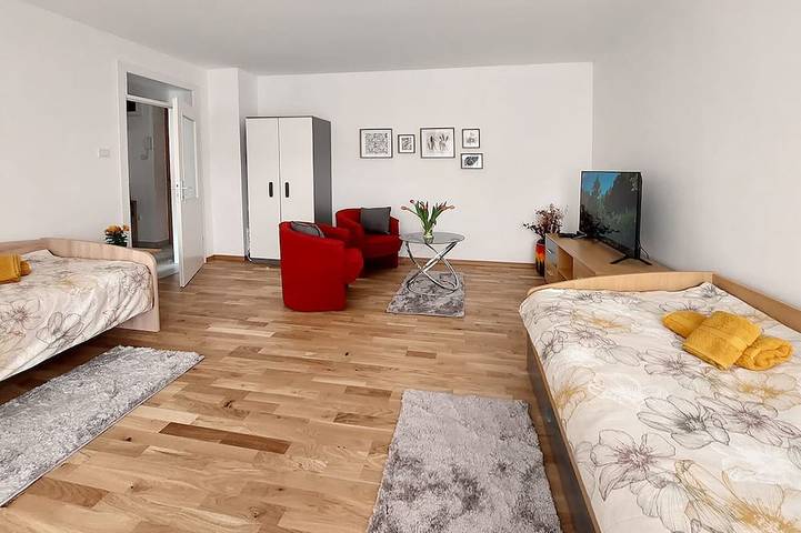 Ganze Wohnung, Ferienwohnung Oliva - Knin in Dalmatinisches Zagora