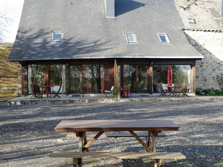 Location de vacances pour 5 personnes, avec vue ainsi que jardin et terrasse à Bille - 4