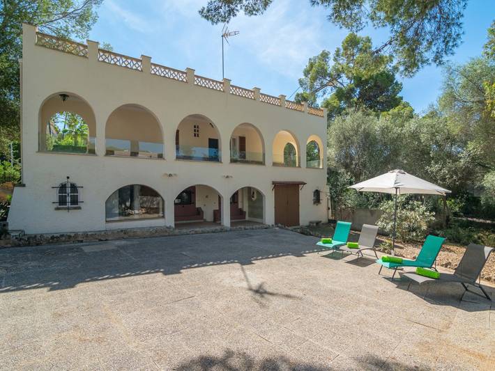 Ferienwohnung für 6 Personen, mit Garten in Bendinat