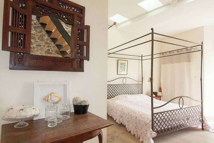 Gîte pour 2 personnes, avec piscine à Roussines - 3