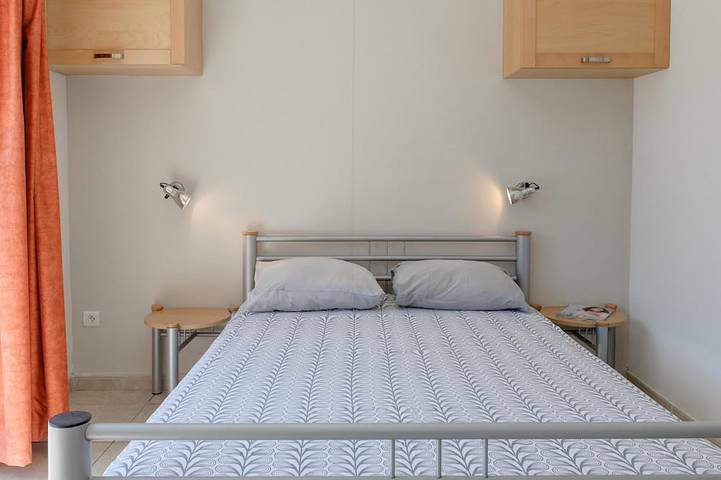 Location de vacances pour 10 personnes, avec jardin et terrasse, animaux acceptés à Aigne - 2