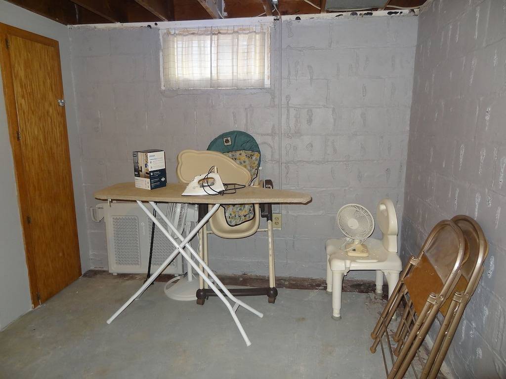 3 blk St Mary 11 Mayo Pet Friendly Covered Byfaith in Rochester (MN), Olmsted County