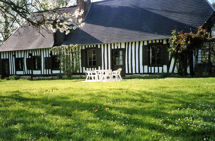 Gîte pour 4 personnes, avec Terrasse et Jardin