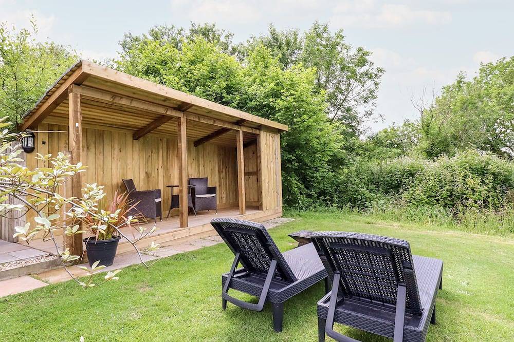 Willow, romantic, character holiday cottage in Wadebridge in Cornwall