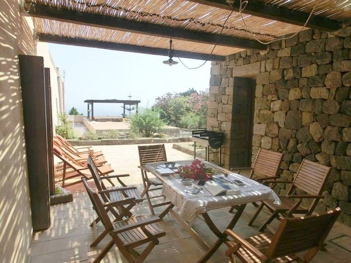 Casa vacanza per 8 persone, con panorama e giardino - 1