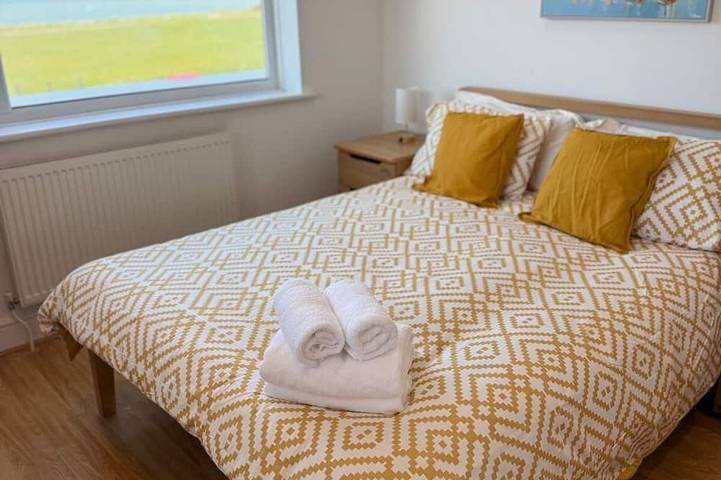 Ganze Wohnung, Welcome to your perfect coastal getaway in Palm Bay with Stunning Sea Views! in Botany Bay, Kent