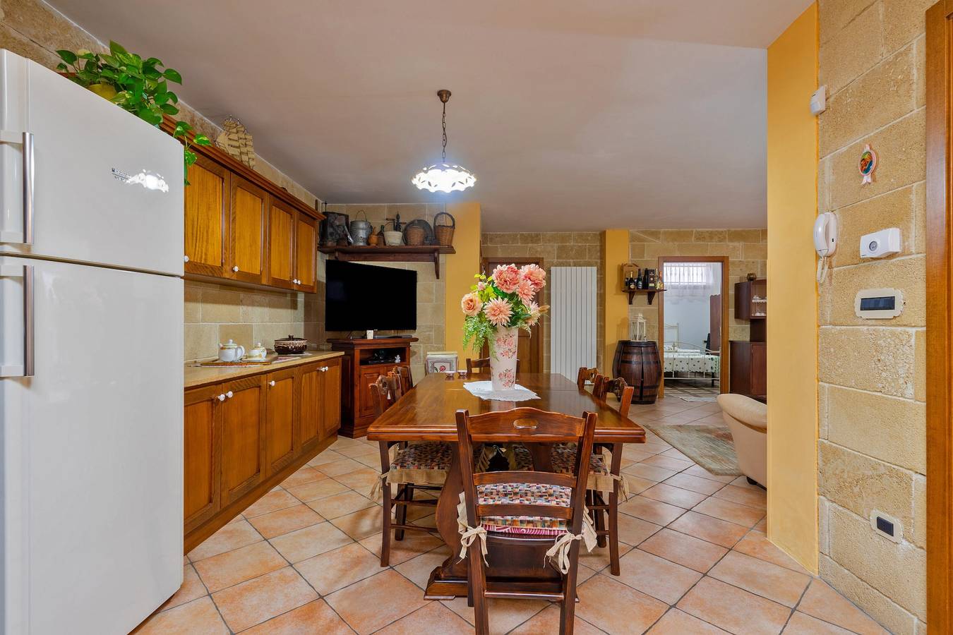 Appartamento intero, Appartamento "Villa Claudia" con giardino privato e Wi-Fi in Matino, Golfo di Taranto