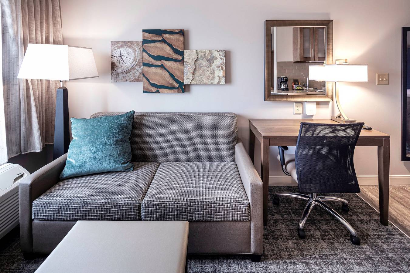 Entire apartment, Staybridge Montgomery - Downtown in Montgomery, Alabama