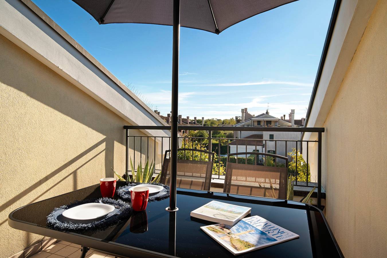 Entire apartment, Apartment 'Rosamarina 227' with Private Terrace, Wi-Fi and Air Conditioning in Cavallino-Treporti, Venice Province
