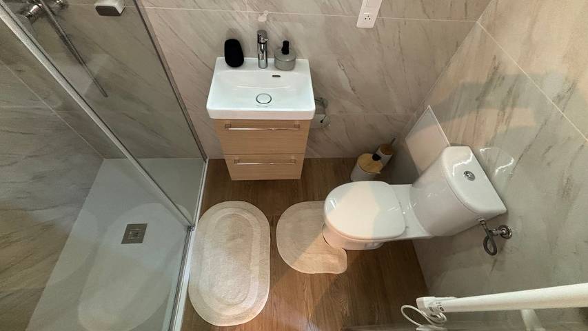Zimmer „Rotkehlchen“ mit Seeblick, privatem Balkon und Wlan in Excenevex, Thonon-les-Bains und Umgebung
