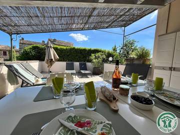 Maison De Vacances pour 2 Personnes dans Aiguèze, Région de Nîmes, Photo 1