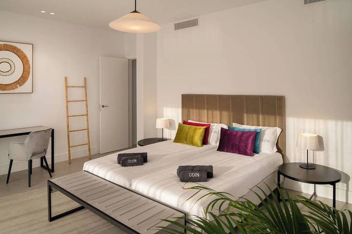Odin 1 von Buenavilla | Erleben Sie unvergleichlichen Luxus in Puerto Calero in Puerto Calero, Yaiza