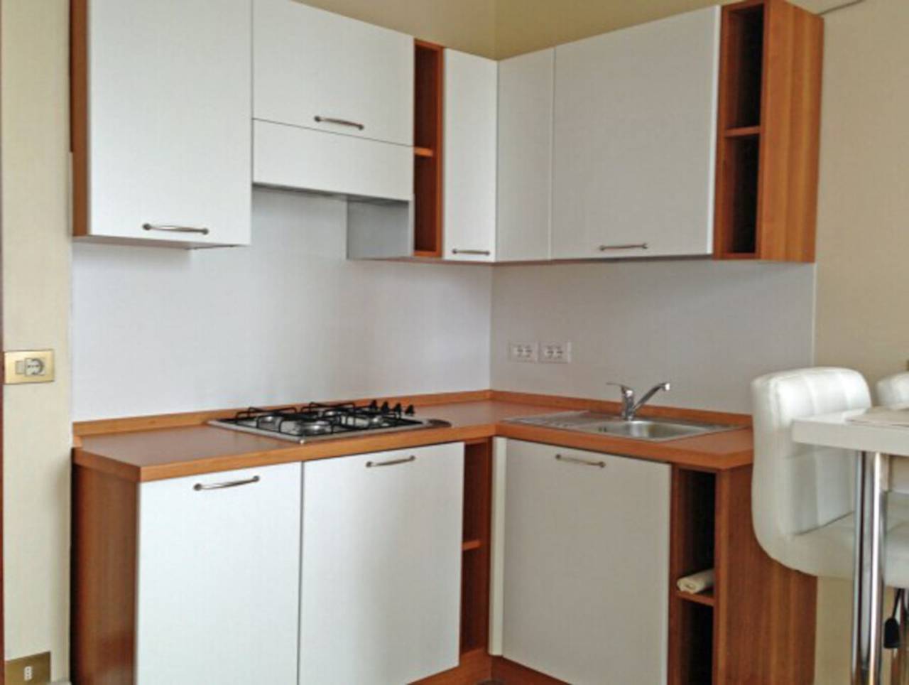 Ganze Wohnung, Gardasee Ferienwohnung mit Seesicht & Pool in Tignale in Gardola, Tignale