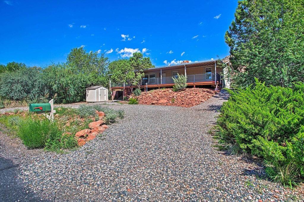 Sedona Home w/ View, Half-Mi to Chimney Rock! in Sedona, Oak Creek Canyon