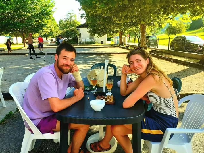 Wohnwagen für 6 Personen, mit Terrasse, mit Haustier in Franche-Comté - 2