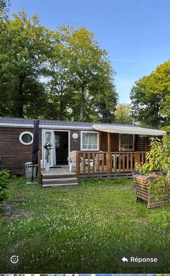 Camping pour 6 personnes, avec Terrasse et Jardin ainsi que Piscine et Vue