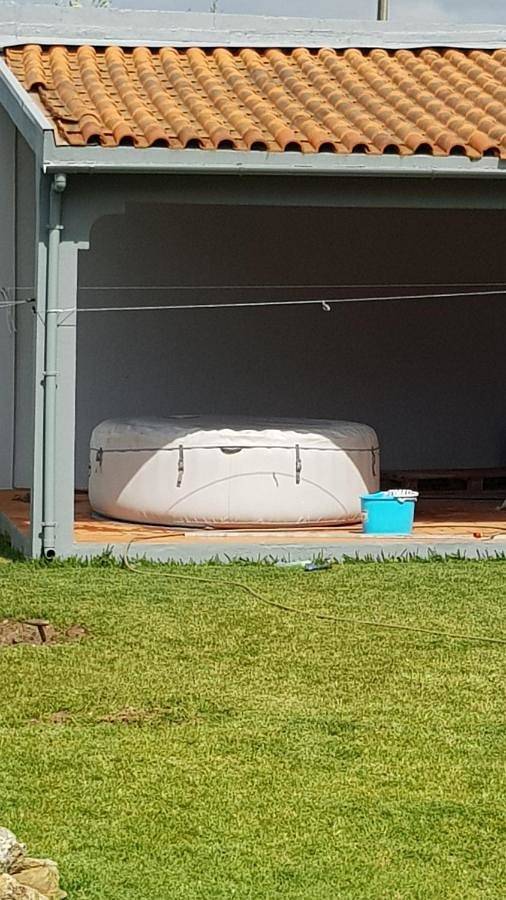 Location de vacances pour 2 personnes, avec piscine ainsi que vue et jardin, animaux acceptés à Esmoriz - 4