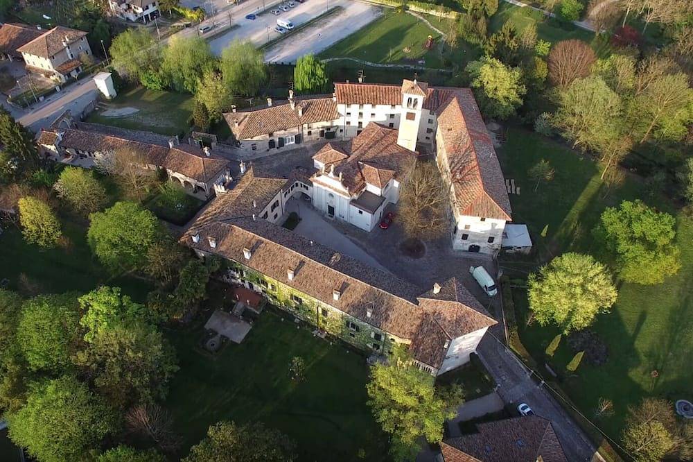 V.Großzügiges Haus im Schloss mit Garten, nahe Meer, zwischen Triest und Venedig in Strassoldo, Cervignano del Friuli