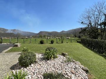 Gîte pour 10 personnes, avec terrasse à Bidarray