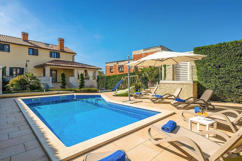 Tolles Haus in Porec mit Sauna in Kastelir, Općina Kaštelir - Labinci