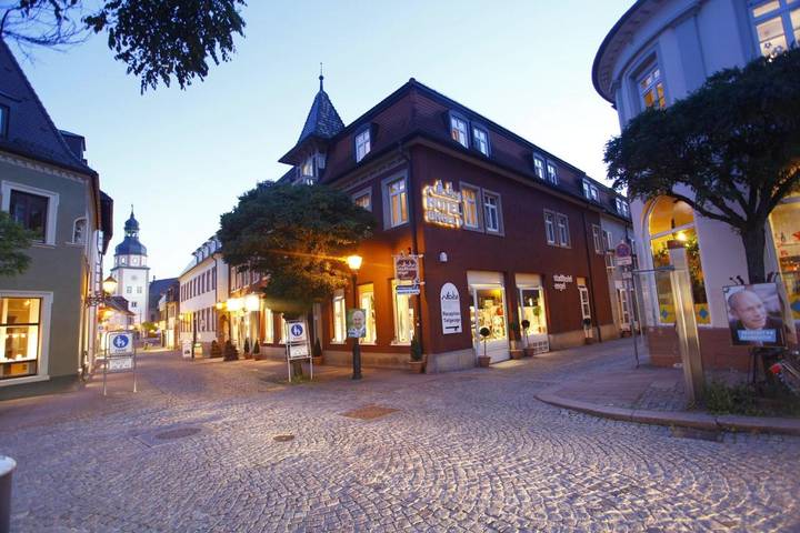 Hotel für 3 Personen, mit Terrasse und Sauna in Ettlingen