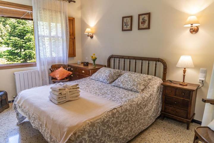 Casa rural para 3 personas, con Terraza y Jardín además de Piscina y Vistas en Santa Susana - 2