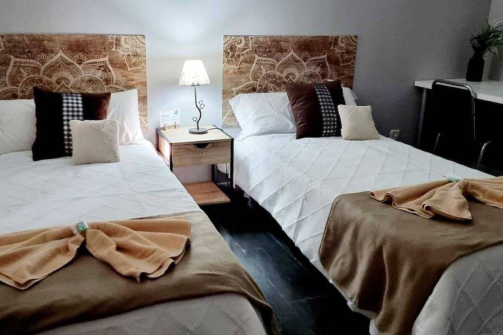 Apartamento entero, El Sueño Del Quijote. Hab.Doble 2C in Alcalá de Henares, Provincia de Madrid