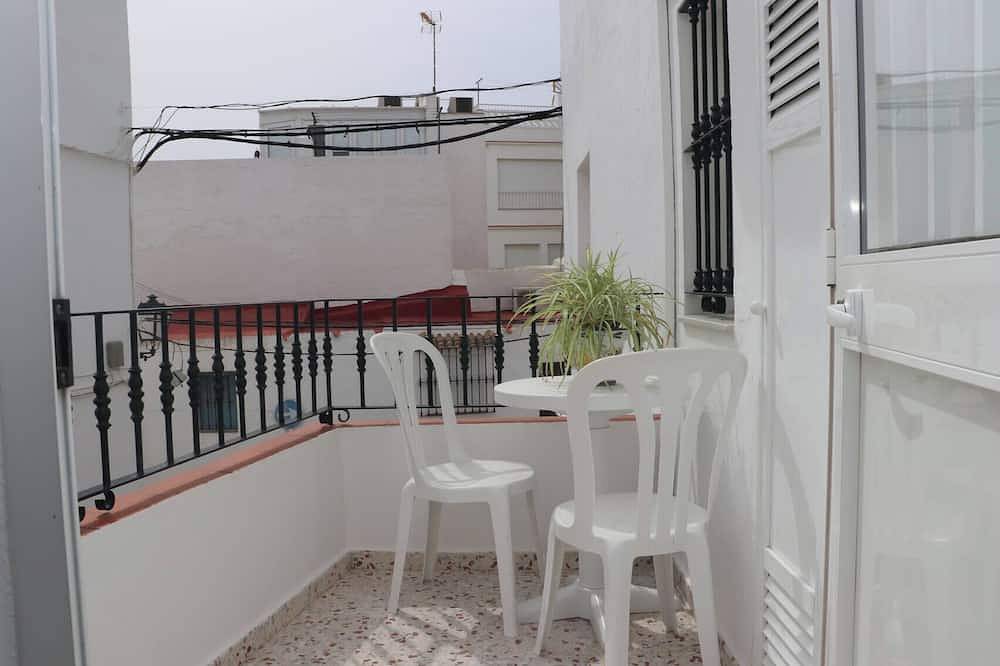 Entire apartment, Apartment Cortes in the centre of Conil in Conil de la Frontera, Costa de la Luz