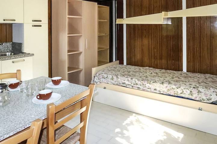 Location de vacances pour 5 personnes, avec jardin ainsi que sauna et piscine à Villanova d'Albenga - 2