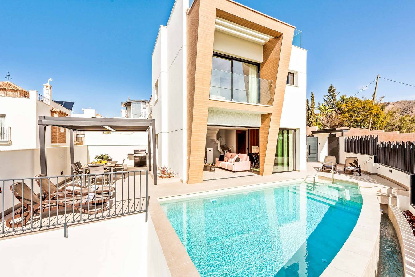 Casa vacanza a Nerja a partire da 198€ a notte