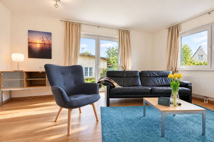 Ganze Wohnung, Haus Neuhof - Ferienwohnung mit Terrasse in strandnaher Lage in Drei Kaiserbäder, Heringsdorf
