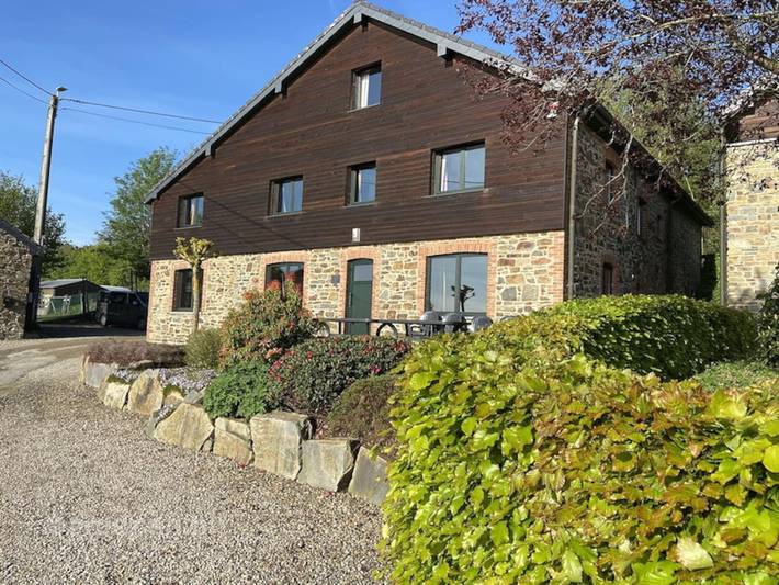 Villa pour 11 personnes, avec sauna et terrasse, adapté aux familles à Stavelot