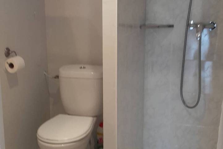 Small house 1 km from the beaches and shops, sleeps 4. Pets Welcome in Erdeven, Côte des Mégalithes