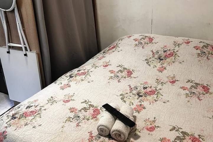 Bed and breakfast for 2 people in Paris