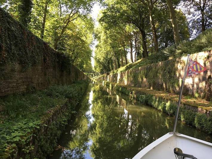 Location de vacances pour 8 personnes, avec Balcon ainsi que Terrasse et Jardin dans Martrois