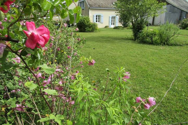 Gîte pour 6 personnes, avec Jardin à Channay-sur-Lathan