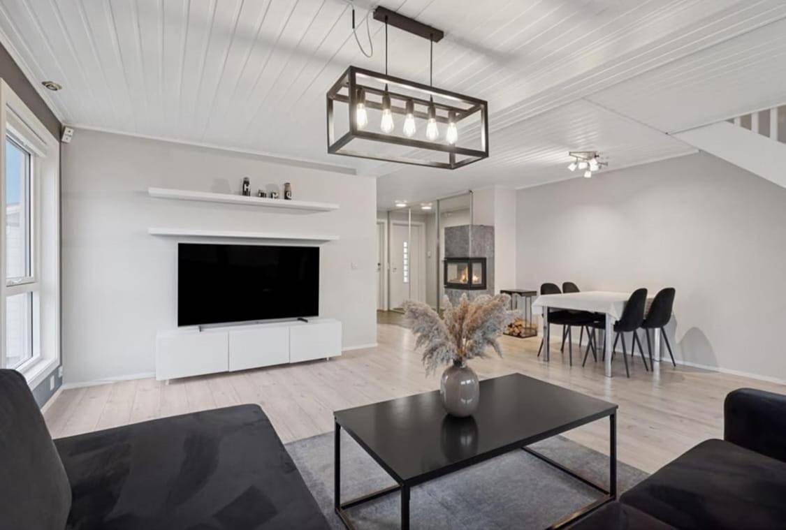 Moderntownhouse Near Oslo,Fjord,Marka,All Day Sun in Asker