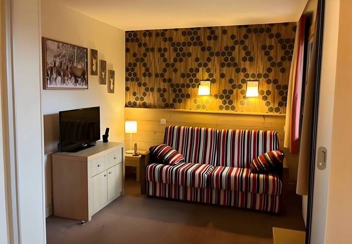 Appartement de vacances pour 4 personnes, avec jardin et sauna ainsi que bassin pour enfant et balcon, adapté aux familles