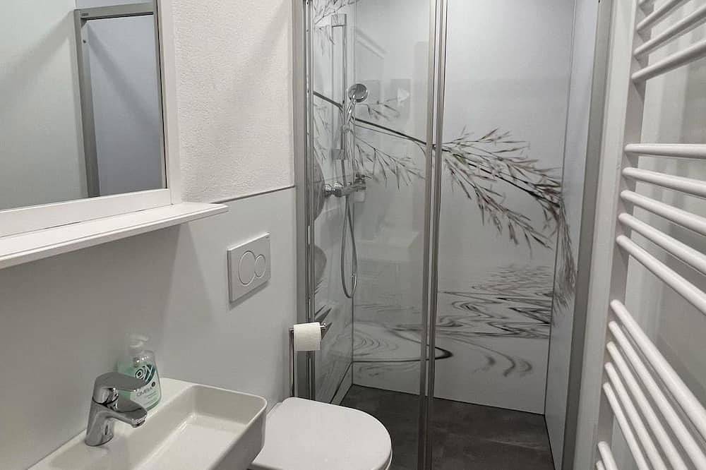 Kuschelappartement//Dusche, Wc - Gästehaus Familie Mandl in Murau, Murau (Kreischberg)