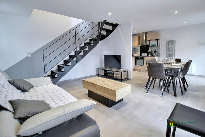Gîte pour 5 personnes, avec jardin à Moréac