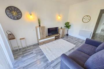 Gîte pour 4 personnes, avec balcon à Château-Arnoux-Saint-Auban