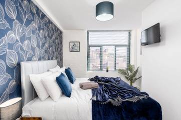Apartment for 4 People in Bradford, West Yorkshire, Photo 2