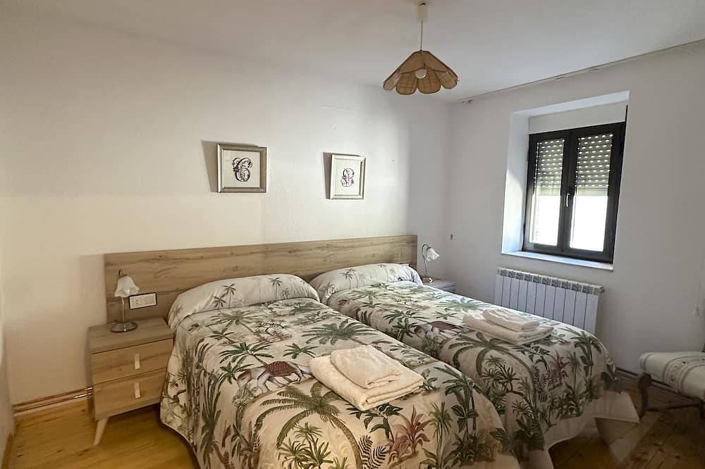 Enjoy the nature in Valdepiélago, Cordillera Cantábrica